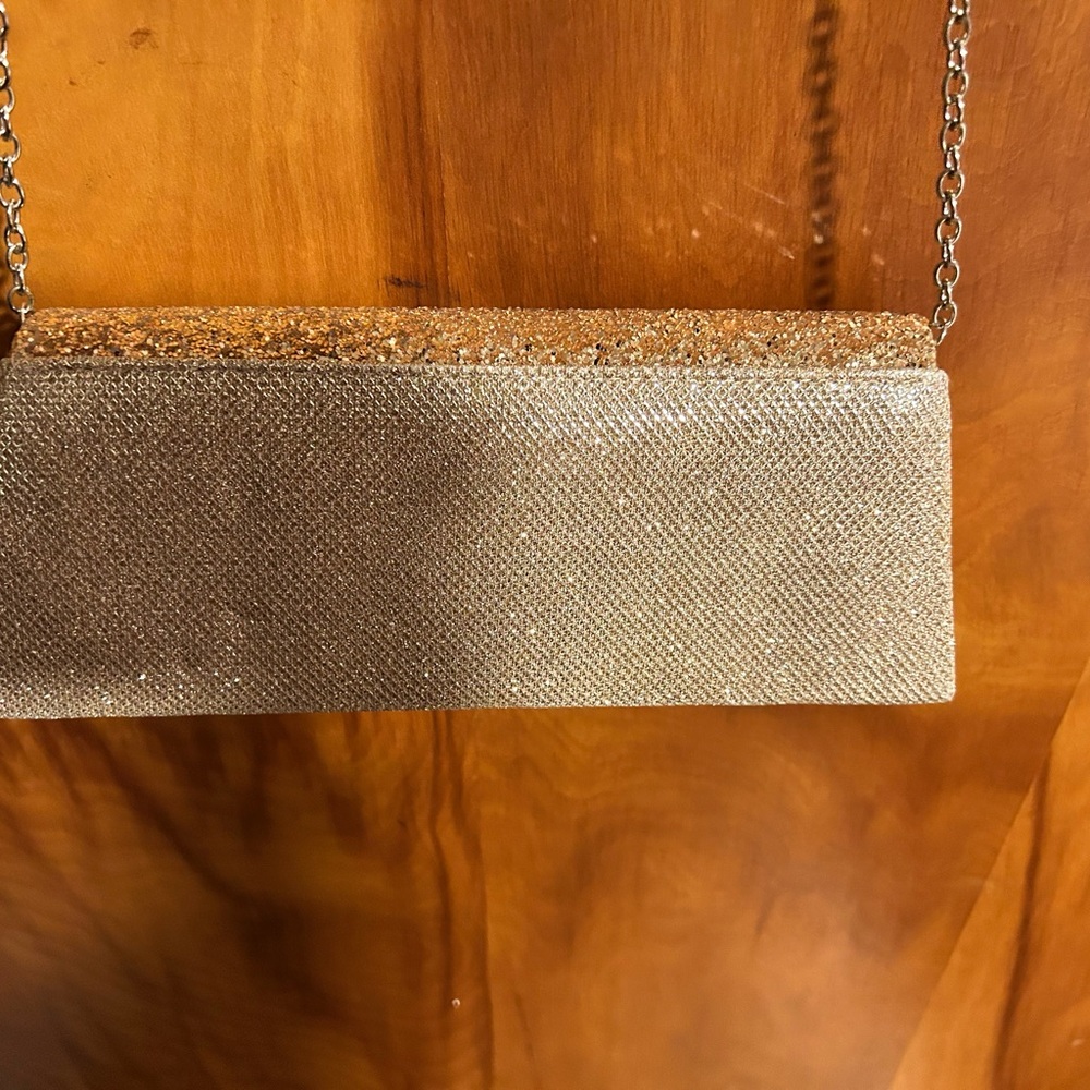 Elegant Rose Gold Glitter Clutch - Picture 5 of 7